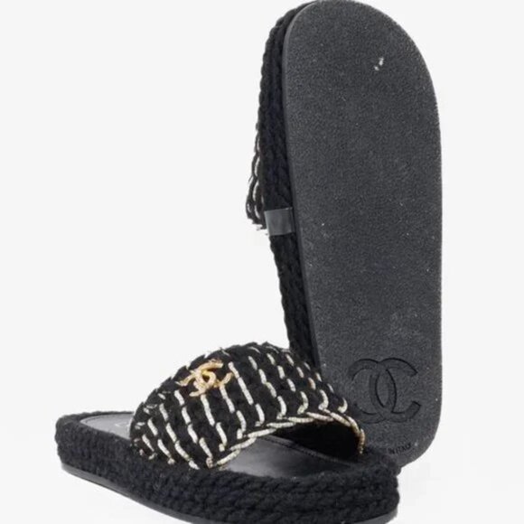 Chanel 2022 CC Black Knit Slide Sandals - Picture 5 of 12